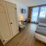 ホテル ガルニ イェーハーホフ 3*