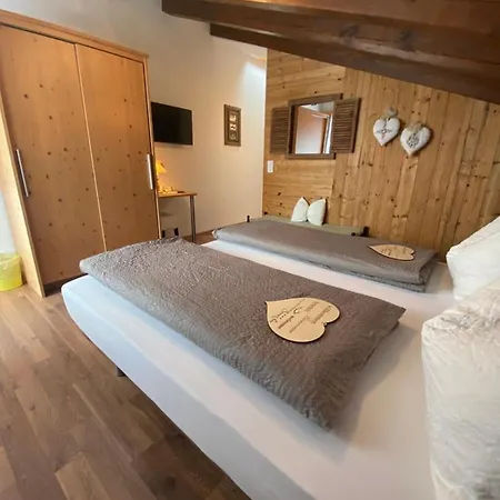 Garni Jägerhof Hotel