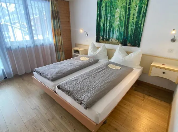 ガルニ イェーハーホフ ホテル 3*