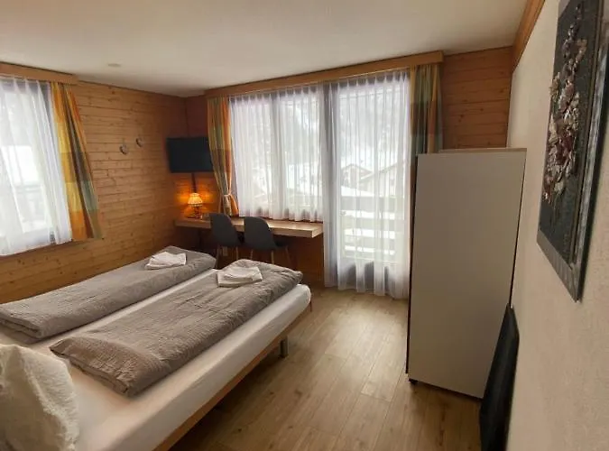 ガルニ イェーハーホフ サース フェー