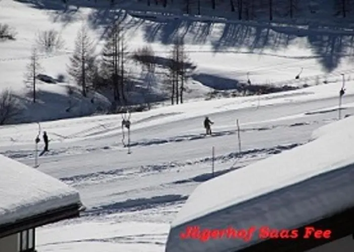 ガルニ イェーハーホフ ホテル 3*